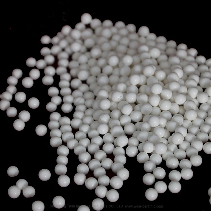 Sfere In Ceramica Inerte Per Impianti Di Metanolo