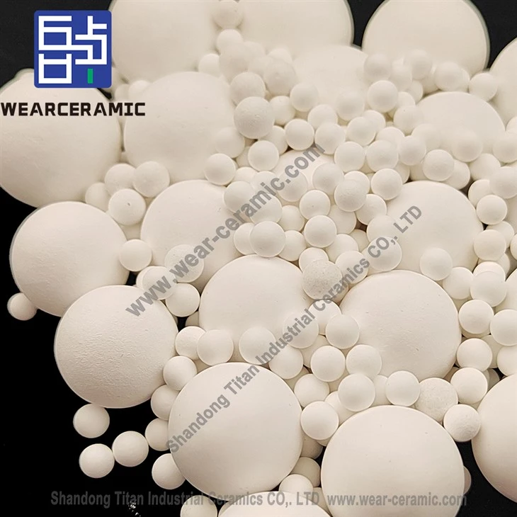 Sfera in ceramica ad accumulo termico